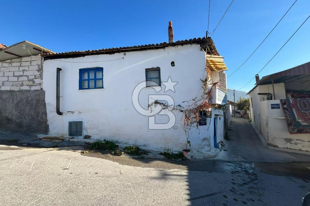 Bayındır Merkez Satılık İki Katlı Müstakil Fırsat Ev