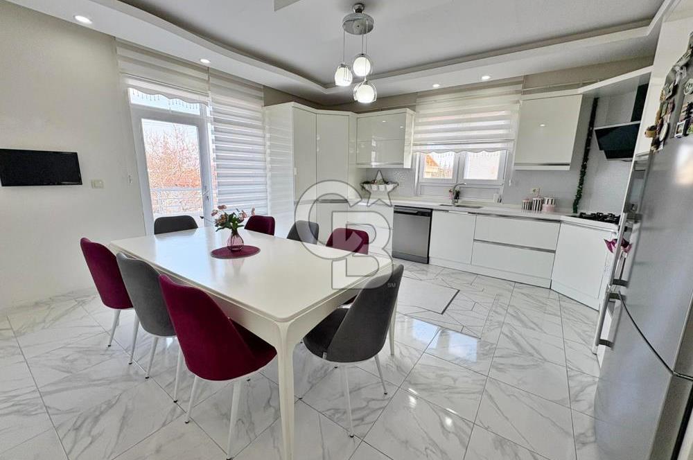 UÇHİSAR KALE YAKINI ATATÜRK BLV. DİBİ KALE MANZARALI TURİZME UYGUN YATIRIM FIRSATI