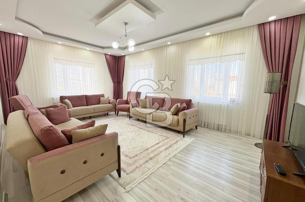 UÇHİSAR KALE YAKINI ATATÜRK BLV. DİBİ KALE MANZARALI TURİZME UYGUN YATIRIM FIRSATI