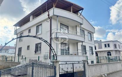 UÇHİSAR KALE YAKINI ATATÜRK BLV. DİBİ KALE MANZARALI TURİZME UYGUN YATIRIM FIRSATI