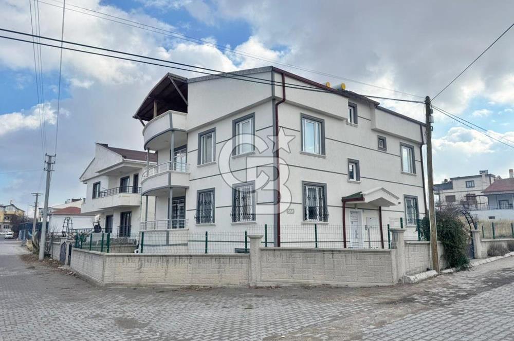 UÇHİSAR KALE YAKINI ATATÜRK BLV. DİBİ KALE MANZARALI TURİZME UYGUN YATIRIM FIRSATI