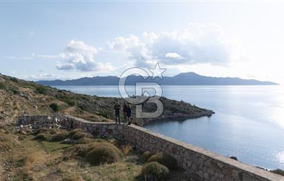 BOZBURUN'DA FULL DENİZ VE SYMİ ADA MANZARALI FIRSAT!