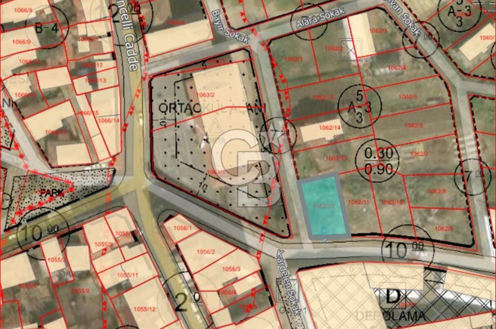 Hayrabolu Merkezde 333m2 3 kat imarlı Satılık Arsa