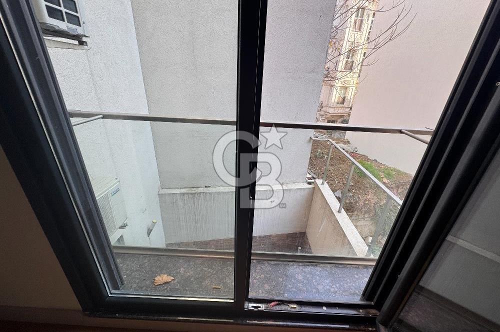 Cihangir Merkezde Yeni Binada 1+1 Loft Satılık Yüksek Giriş Daire