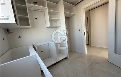 KARTAL KARLIKTEPEDE DENİZ MANZARALI 4+2 DUBLEKS SİTE İÇİ