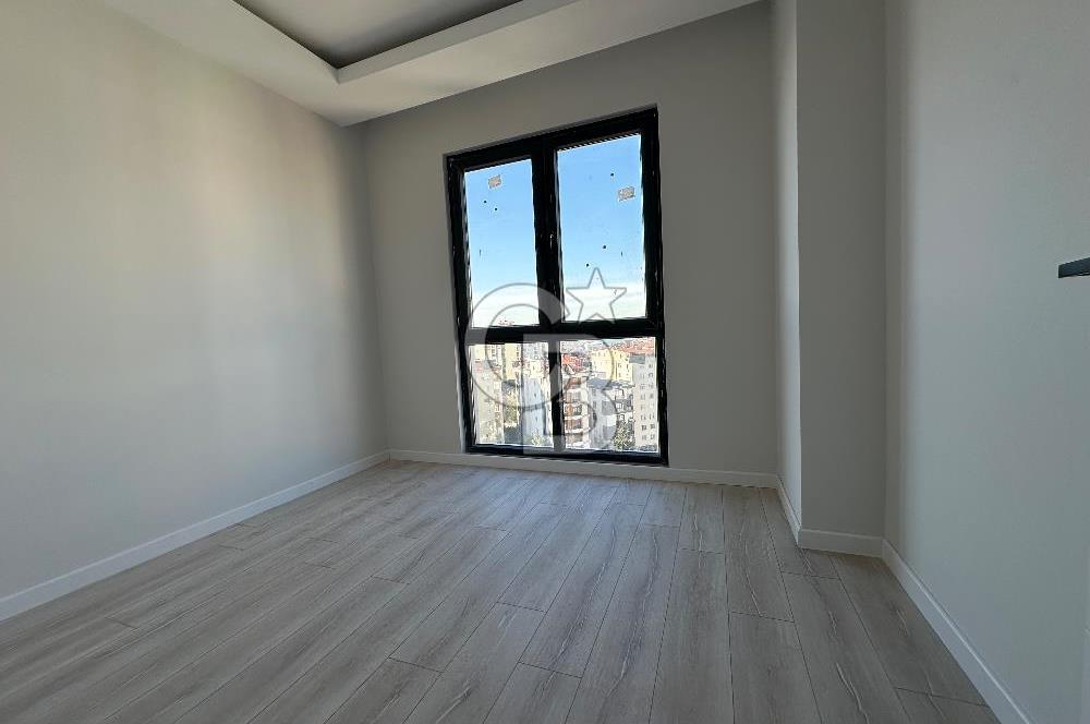 KARTAL KARLIKTEPEDE DENİZ MANZARALI 4+2 DUBLEKS SİTE İÇİ