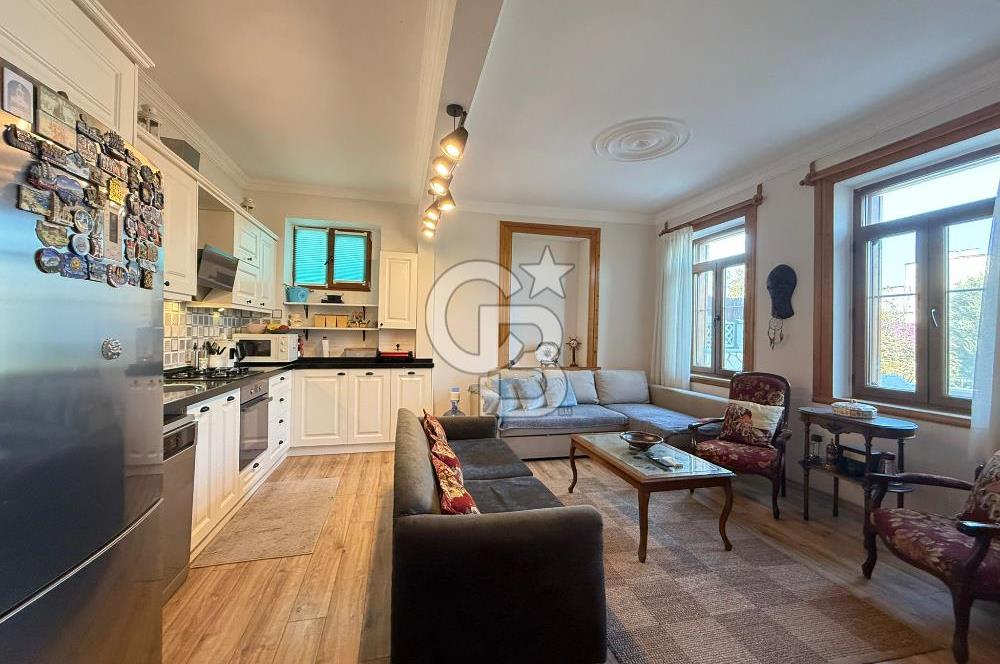 Urla İskelede Eşsiz Konumda Eşyalı Kiralık 2+1 Dubleks Daire