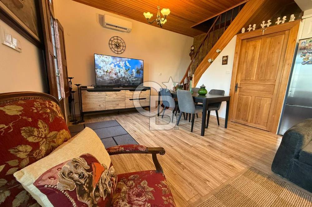 Urla İskelede Eşsiz Konumda Eşyalı Kiralık 2+1 Dubleks Daire