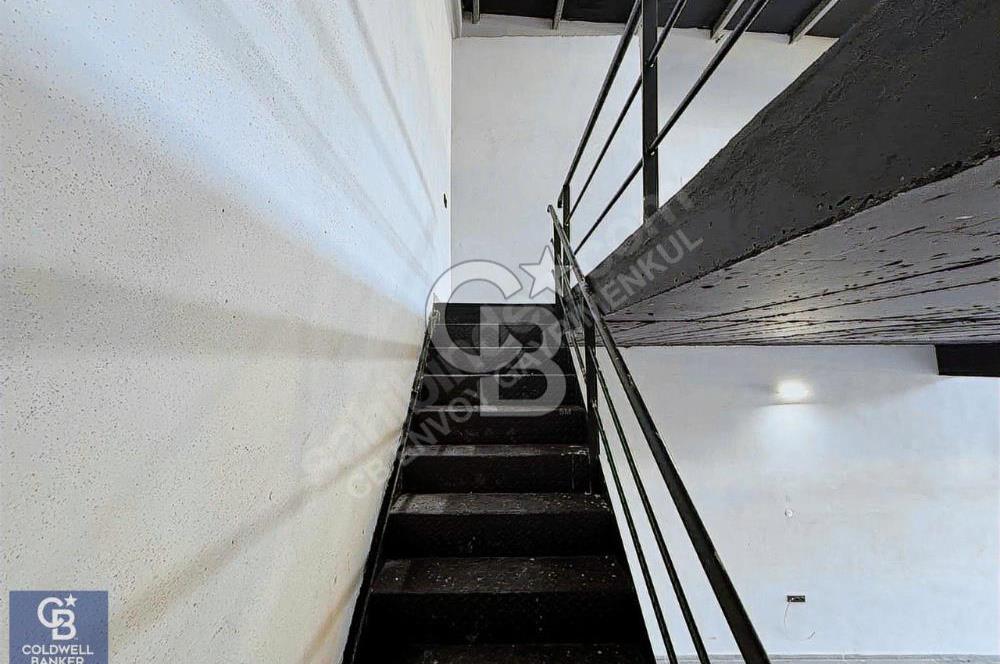 CB ENVOY|Gölcük Sanayi Yanı Lonca Çarşı Projesinde 140m2 İş Yeri