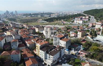 MALTEPE BAŞİBÜYÜK MAHALLESİNDE 250 METRE KARE ARSASI İLE BİRLİKTE SATILIK İKİ ADET DÜKKAN 