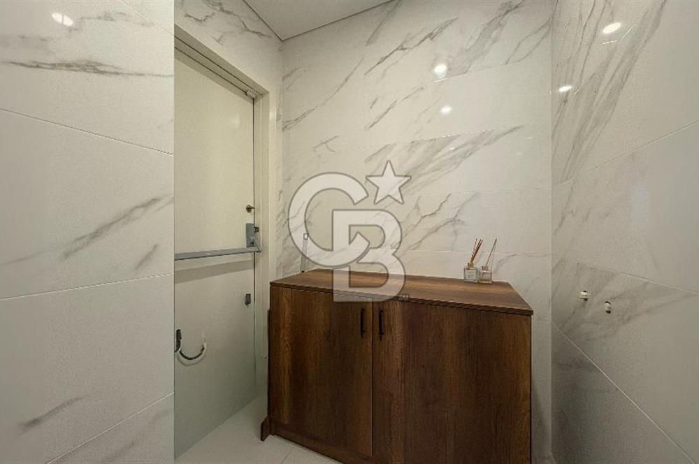 Çiftehavuzlar Cemil Topuzluda | Balkonlu, Klimalı, Eşyalı Ofis