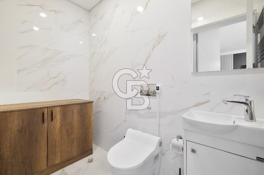 Çiftehavuzlar Cemil Topuzluda | Balkonlu, Klimalı, Eşyalı Ofis