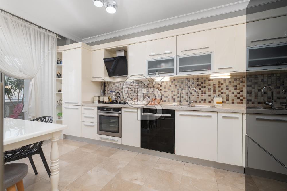 CB AMBIANCE'DAN ÖZLÜCE GÖLPARK SİTESİNDE SATILIK 4+1 LÜX DUBLEX