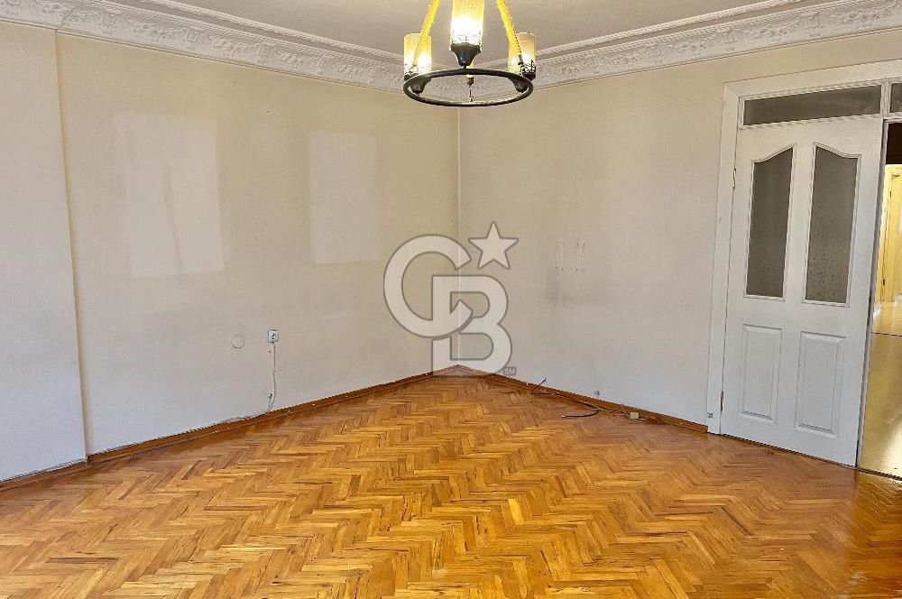 Fırsat Beşiktaş Yıldız Kiralık Ara Kat Çırağan Cd Yanı Başında