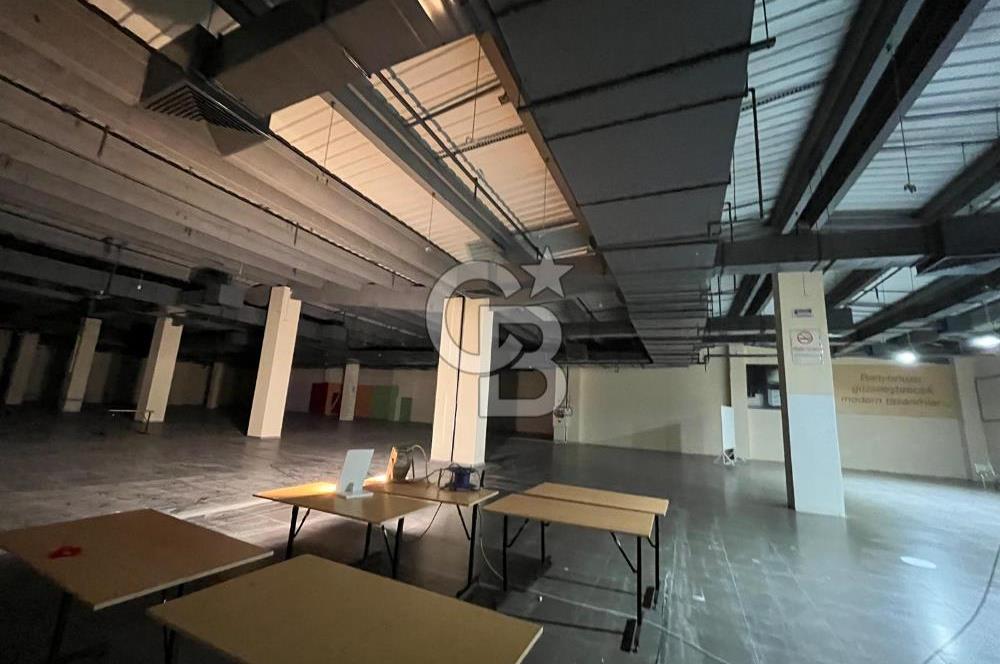 MESA PLAZA AVM'DE DEPOLU 1.755 m² YÜKSEK TAVANLI KİRALIK MAĞAZA