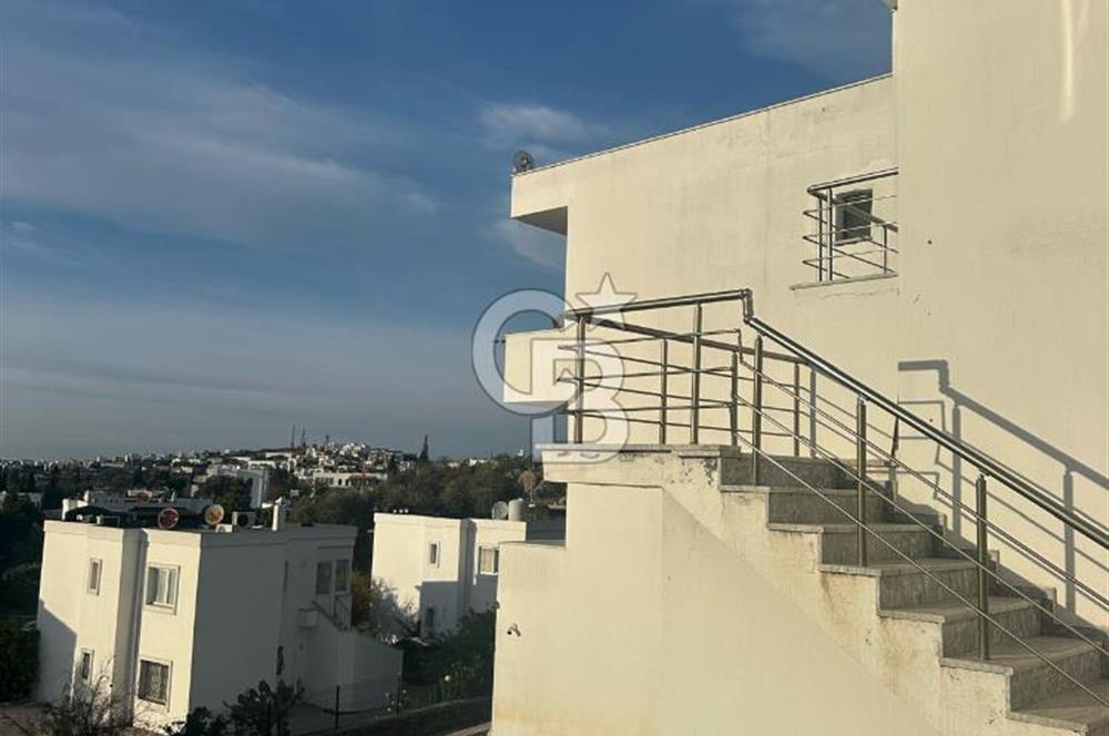 Bodrum Yalıkavak-Gündoğan Yolunda Yüksek Tabela Değerli Kiralık Dükkan