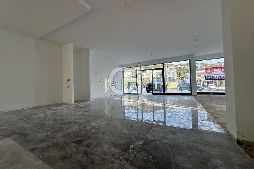 Bodrum Yalıkavak-Gündoğan Yolunda Yüksek Tabela Değerli Kiralık Dükkan