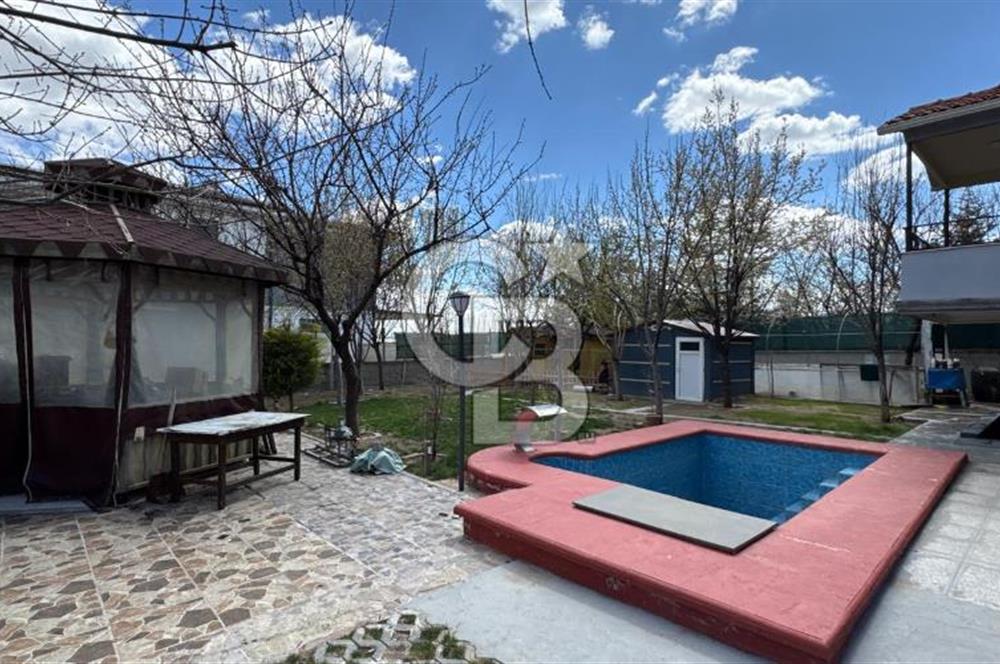 Cb Vizyon Tuğba ERKAL'dan Merkezi Konum Avantajlı Fiyata Villa