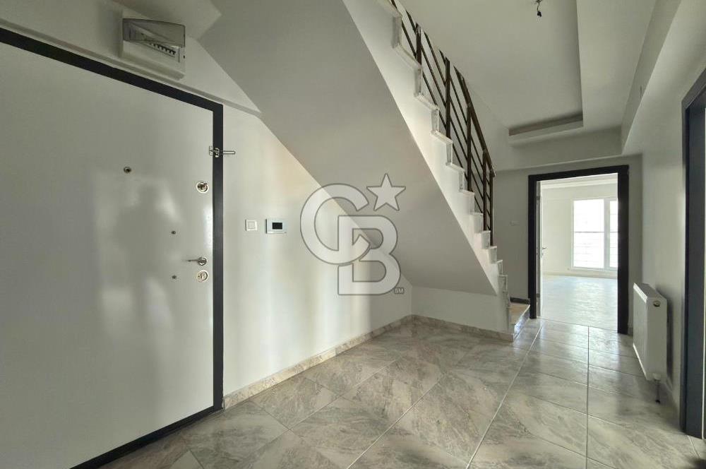 YIL SONU FIRSATI! TEK BLOKLU SİTEDE CD DİBİ MANZARALI 4+1 DUBLEX