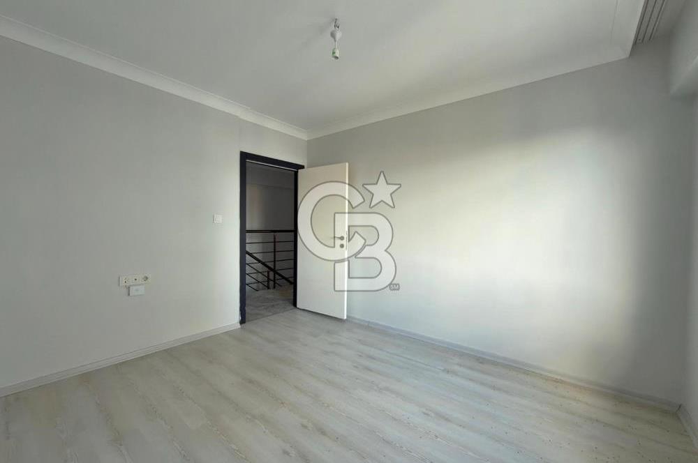 YIL SONU FIRSATI! TEK BLOKLU SİTEDE CD DİBİ MANZARALI 4+1 DUBLEX