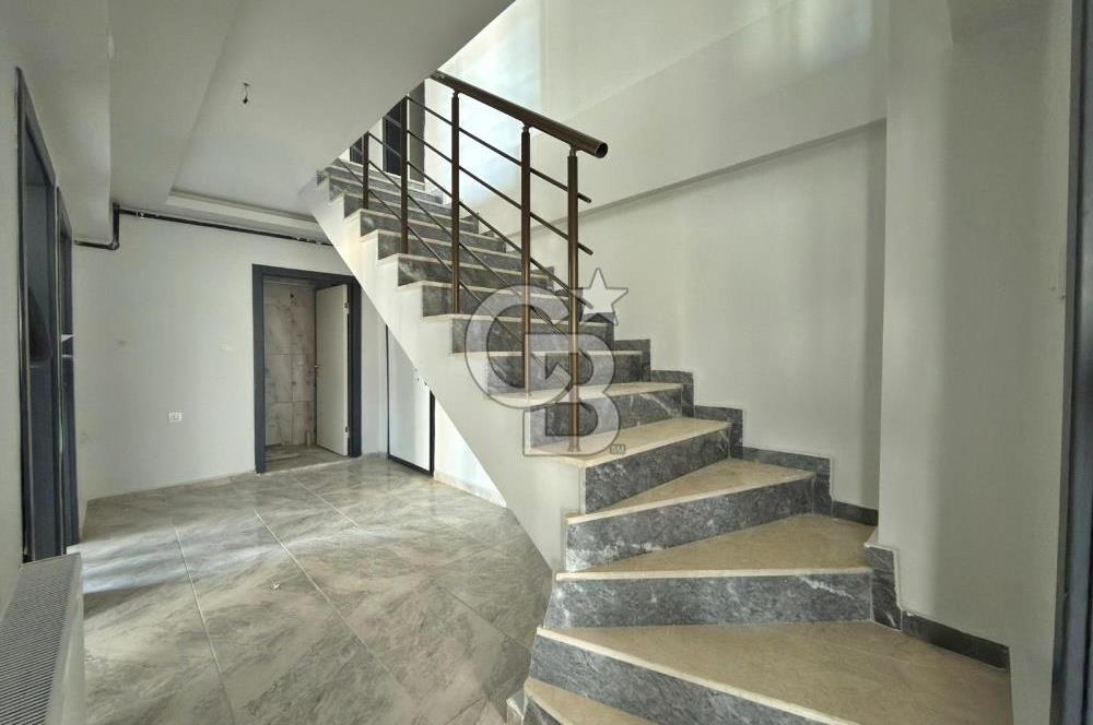 YIL SONU FIRSATI! TEK BLOKLU SİTEDE CD DİBİ MANZARALI 4+1 DUBLEX