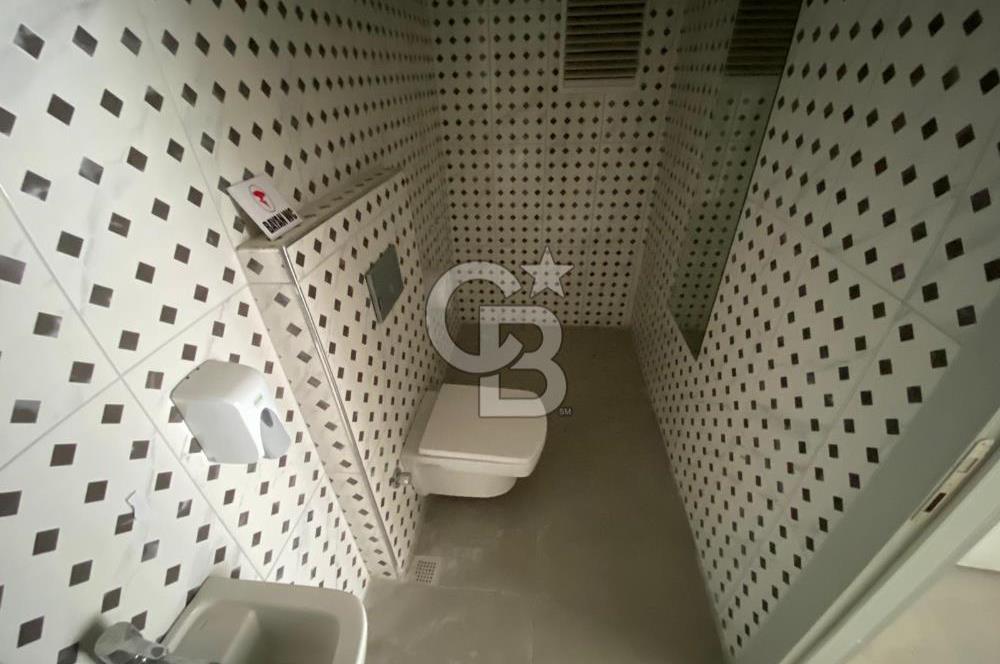 DİKMENDE KOMPLE KİRALIK BİNA 1.700 M² TEK BAĞIMSIZ HAVUZLU