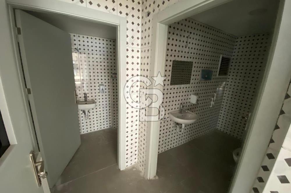 DİKMENDE KOMPLE KİRALIK BİNA 1.700 M² TEK BAĞIMSIZ HAVUZLU