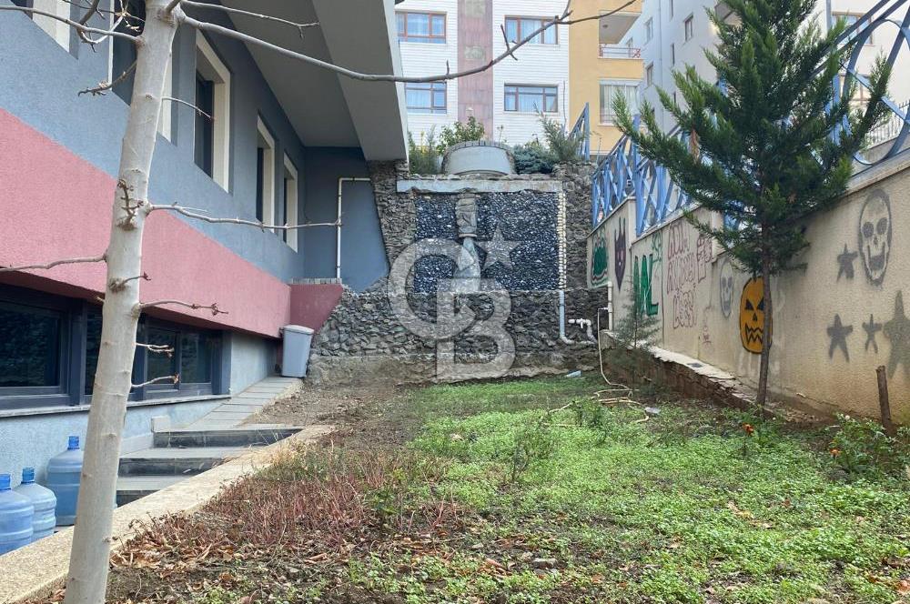 DİKMENDE KOMPLE KİRALIK BİNA 1.700 M² TEK BAĞIMSIZ HAVUZLU