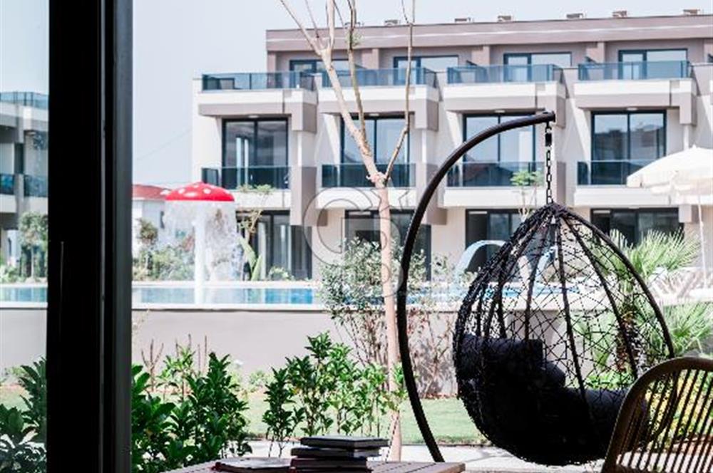 Mersin Taşucu Merkez'de Denize Yakın Satılık Müstakil Villa 