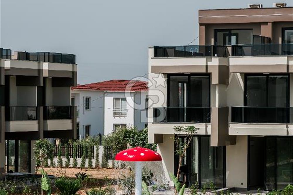 Mersin Taşucu Merkez'de Denize Yakın Satılık Müstakil Villa 