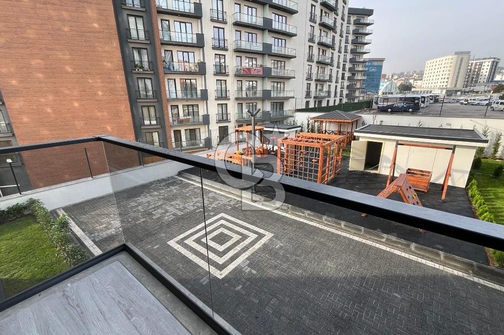 Pendik Hastane ve Metro karşısında site içi 2+1 kiralık daire 