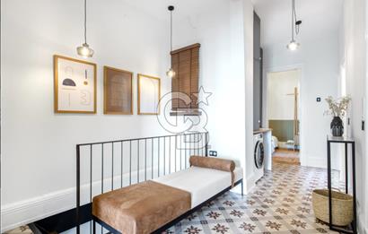 Şişhane'de Cadde üzerinde Kesintisiz Haliç Manzaralı Satılık