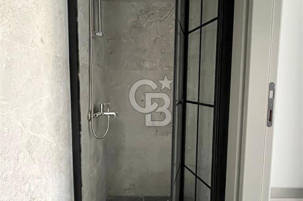 Pendik Hastane ve Metro karşısında site içi 2+1 kiralık daire 