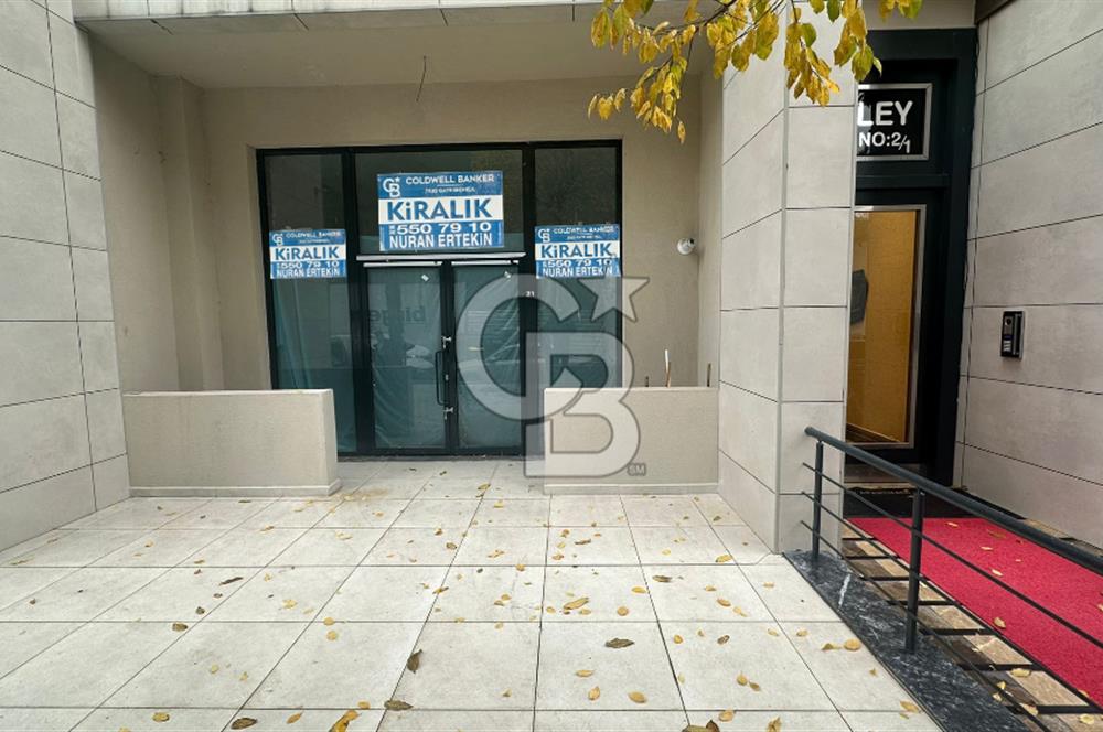 ERENKÖY , BAĞDAT CD.NE 1.BİNA CAMİ SK.TA 75m2 ÖN KULLANIMLI DÜKKAN & MAĞAZA