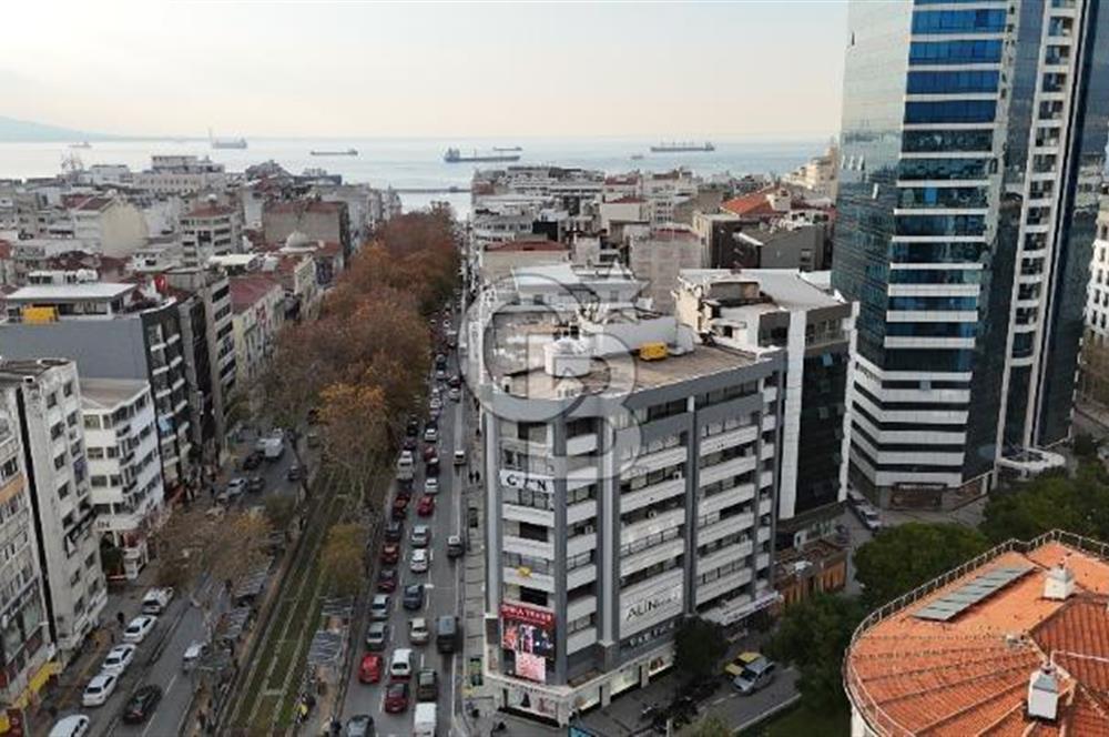 alsancak gazi bulvarı üzerinde prestijli satılık işyeri