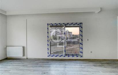 Katip Çelebi Ünv.Karşısı Site içi Kiralık Geniş 1+1 Daire