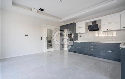 GÜMÜŞTEPE'DE SİTE İÇİ HAVUZLU KAPALI OTOPARKLI SATILIK 6+1 VİLLA