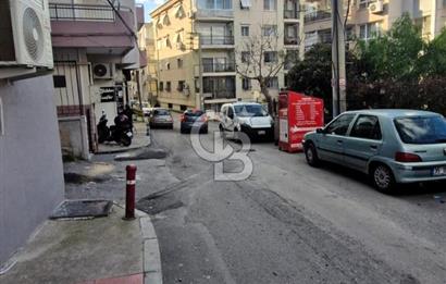 Göztepe’de Sahile Çok Yakın Asansörlü Ara Kat 3+1