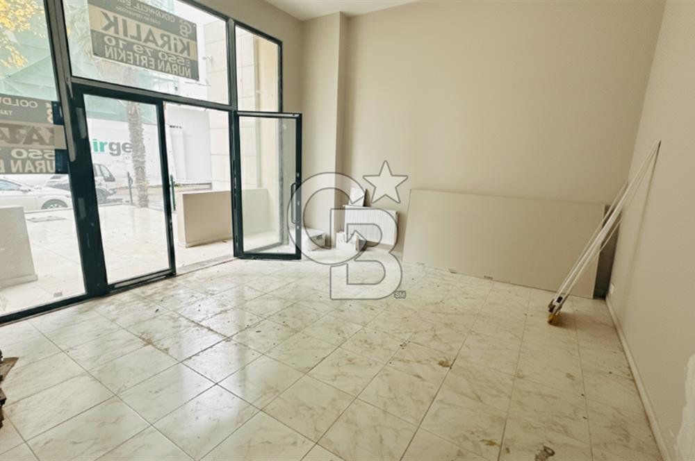 ERENKÖY , BAĞDAT CD.NE 1.BİNA CAMİ SK.TA 75m2 ÖN KULLANIMLI DÜKKAN & MAĞAZA