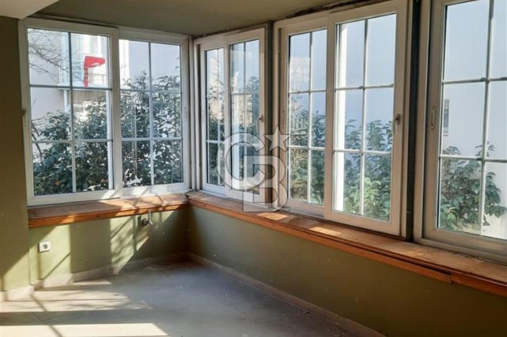 SARIYER MERKEZDE, SAHİLE 400M, 2. DERECE TARİHİ SATILIK KÖŞK