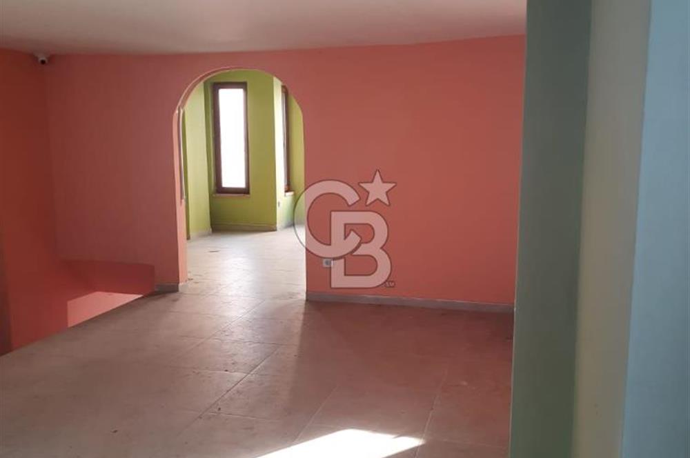 SARIYER MERKEZDE, SAHİLE 400M, 2. DERECE TARİHİ SATILIK KÖŞK