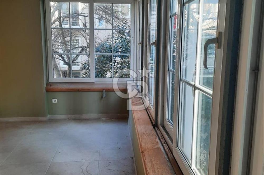 SARIYER MERKEZDE, SAHİLE 400M, 2. DERECE TARİHİ SATILIK KÖŞK