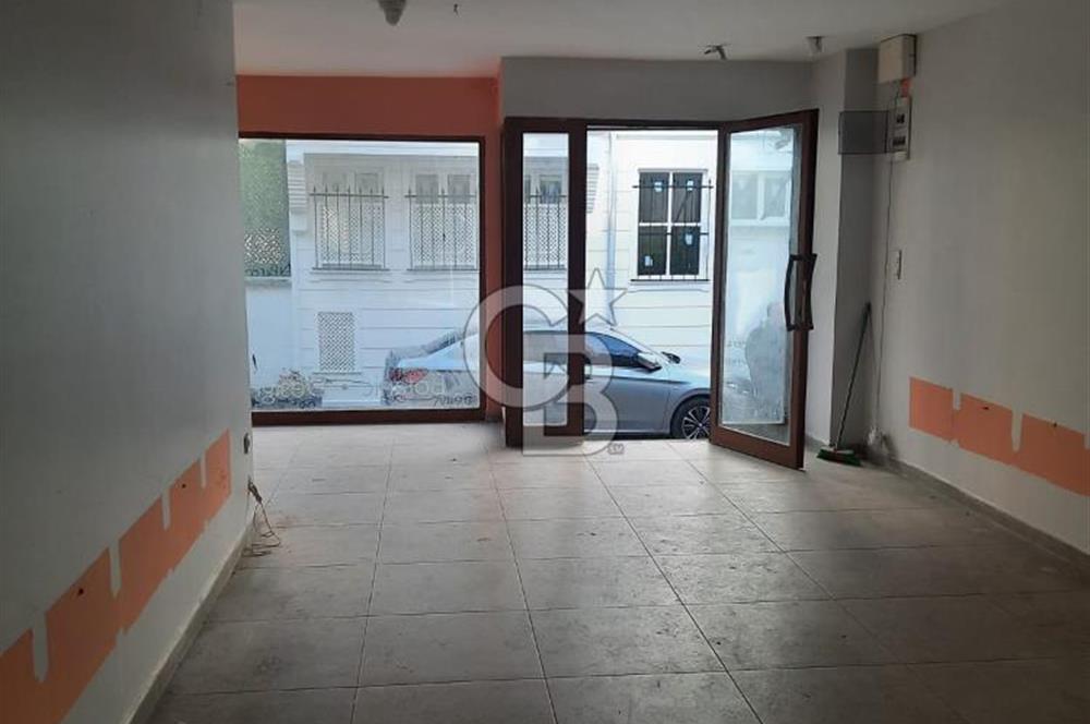 SARIYER MERKEZDE, SAHİLE 400M, 2. DERECE TARİHİ SATILIK KÖŞK