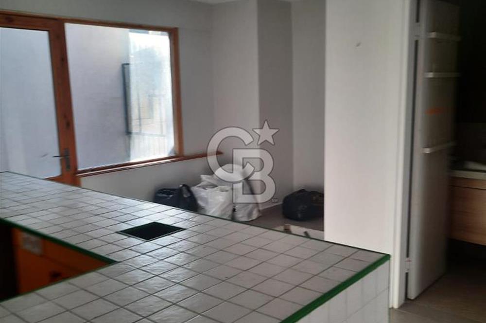 SARIYER MERKEZDE, SAHİLE 400M, 2. DERECE TARİHİ SATILIK KÖŞK