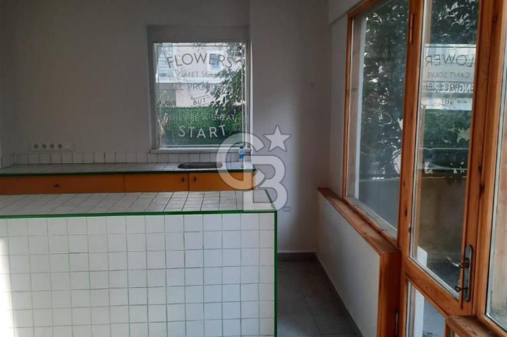 SARIYER MERKEZDE, SAHİLE 400M, 2. DERECE TARİHİ SATILIK KÖŞK