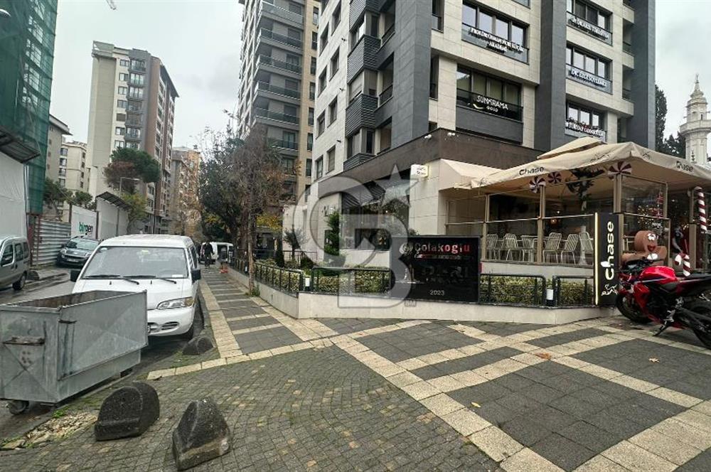 ERENKÖY , BAĞDAT CD.NE 1.BİNA CAMİ SK.TA 75m2 ÖN KULLANIMLI DÜKKAN & MAĞAZA