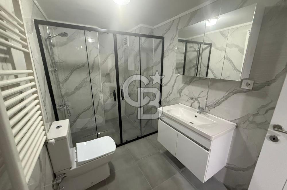 Komple Sıfır Tadilatlı, Merkezi, Büyük Tip Kiralık 1+1 Daire