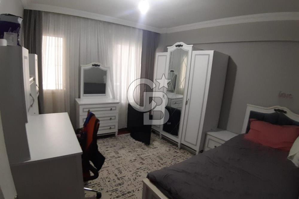 Balçova Ata caddesi üzeri 3+1 Satılık Daire