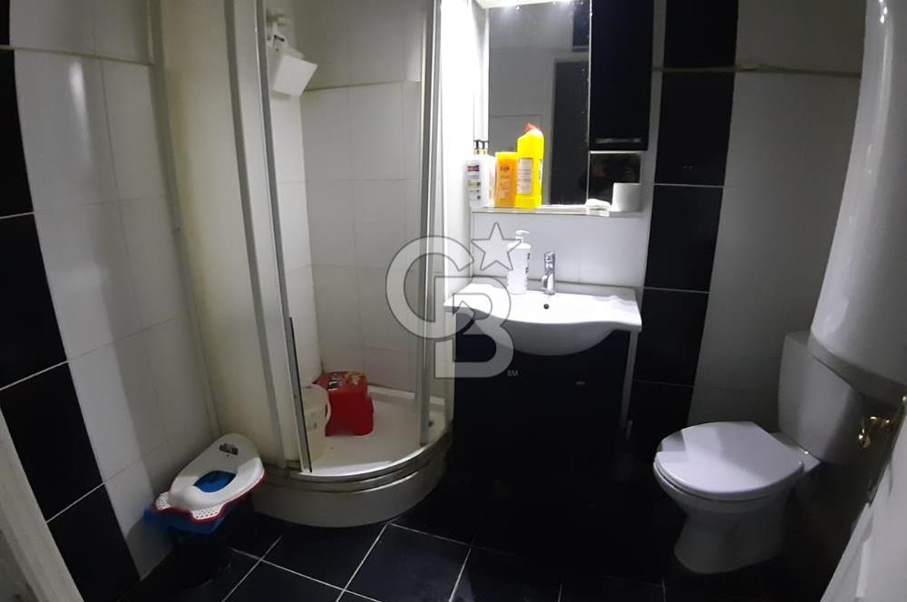 Balçova Ata caddesi üzeri 3+1 Satılık Daire