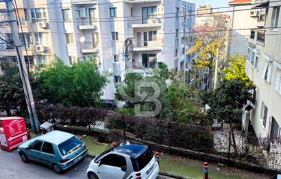 Göztepe’de Sahile Çok Yakın Asansörlü Ara Kat 3+1